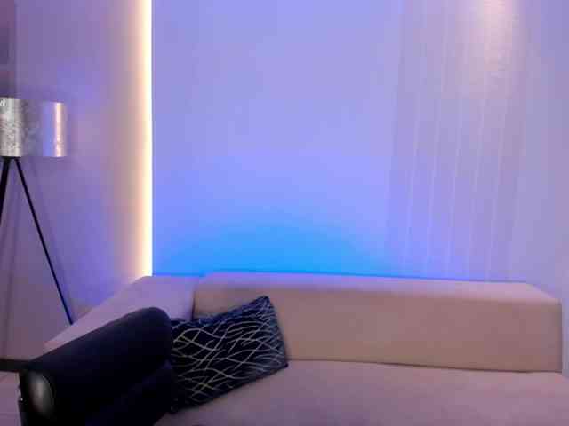 SamanthaKlein webcam