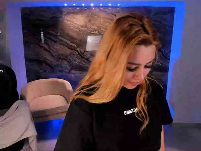 SamanthaKlein webcam