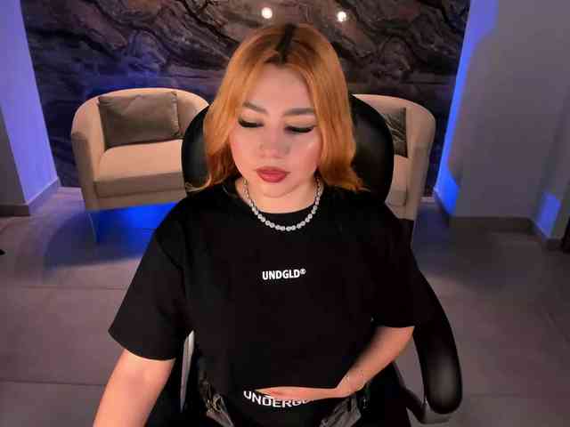 SamanthaKlein webcam
