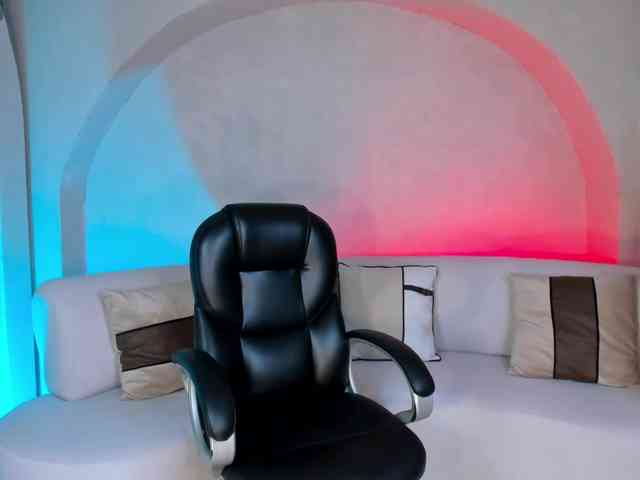 SamanthaKlein webcam