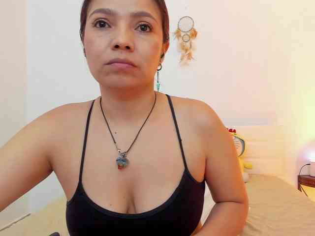 SofiaWalke webcam