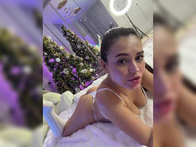 Entra en el chat con el modelo Anutka-chocolatee Anutka-chocolatee