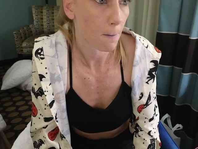 sexyscienceteacher90 webcam