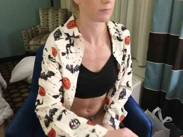 sexyscienceteacher90 webcam