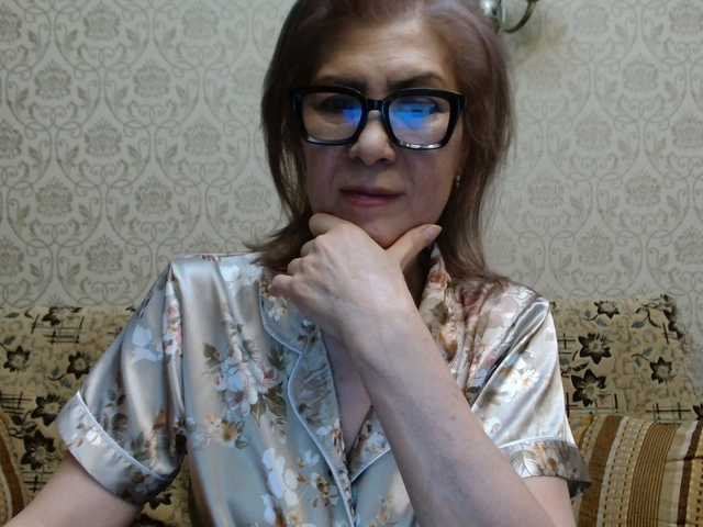 ElegantLady00 webcam