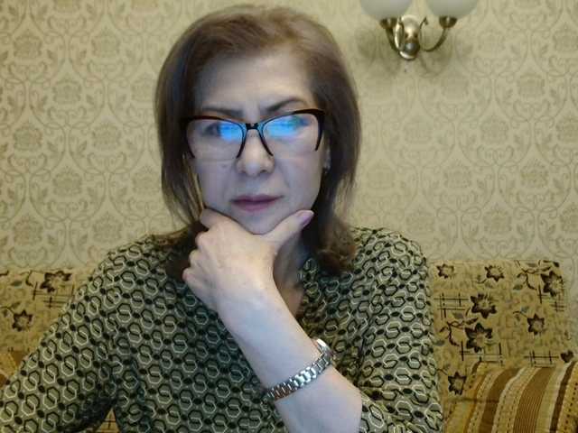 Elegant00Lady webcam