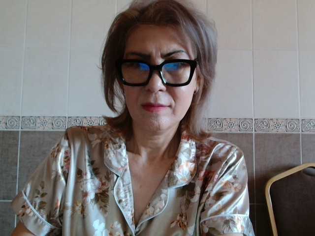 ElegantLady00 webcam