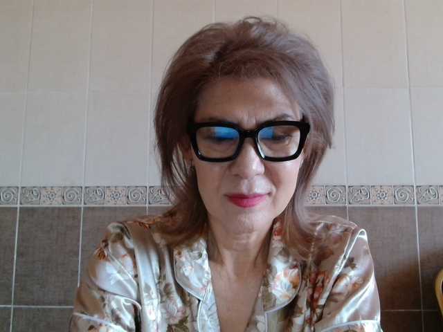 ElegantLady00 webcam