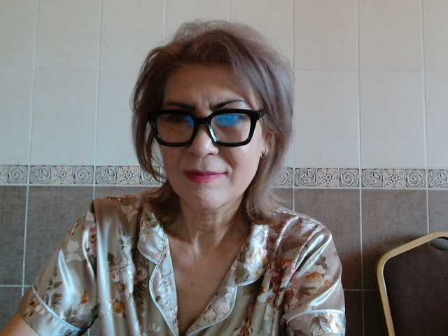ElegantLady00 webcam