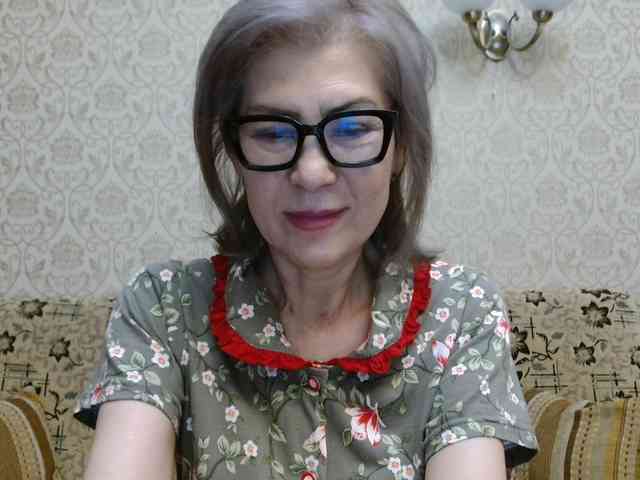 ElegantLady00 webcam