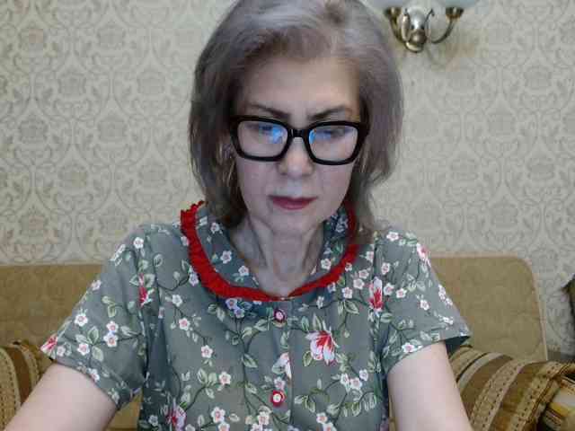 ElegantLady00 webcam