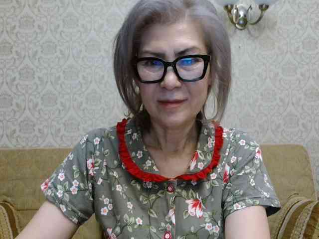 ElegantLady00 webcam