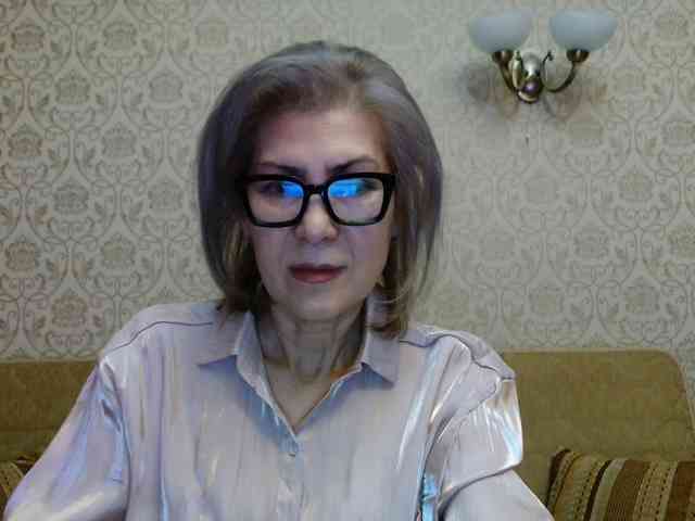 ElegantLady00 webcam