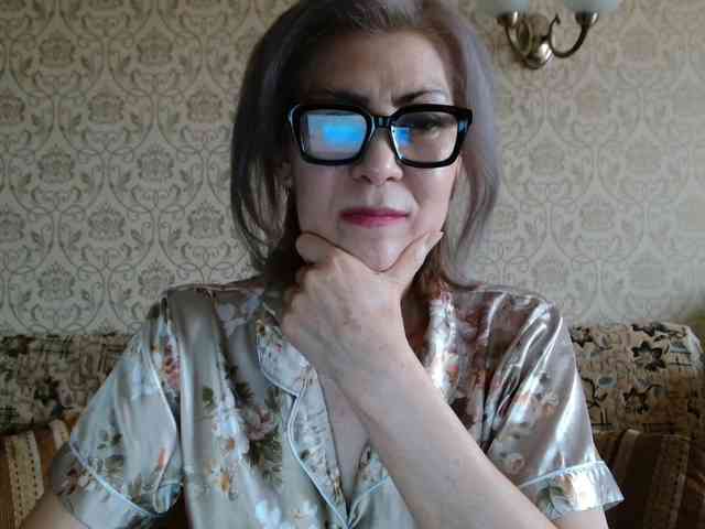 ElegantLady00 webcam