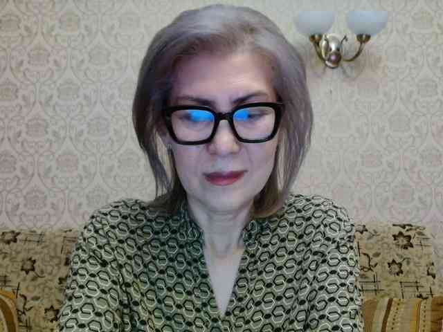 ElegantLady00 webcam