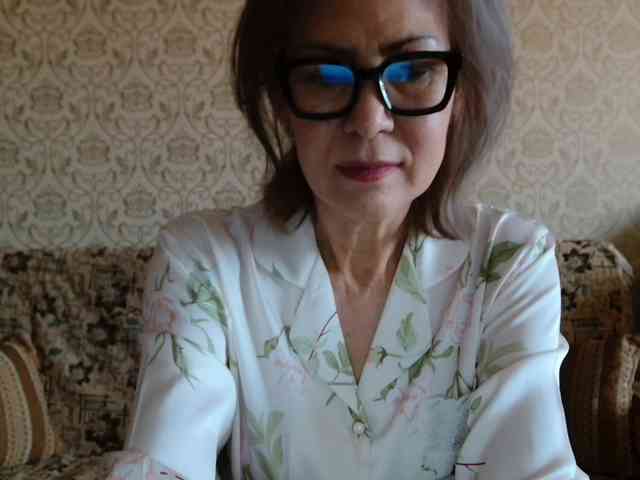 ElegantLady00 webcam