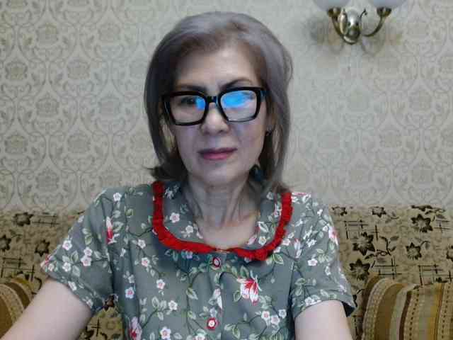 ElegantLady00 webcam