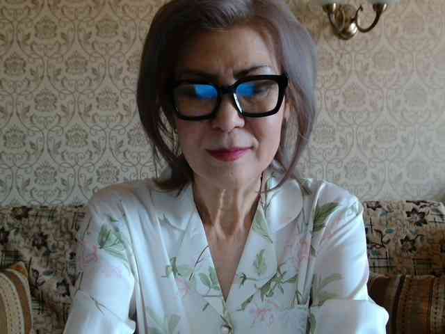 ElegantLady00 webcam