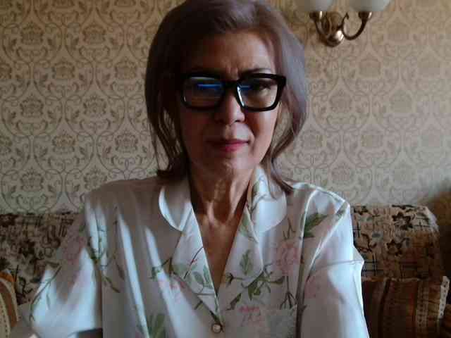 ElegantLady00 webcam
