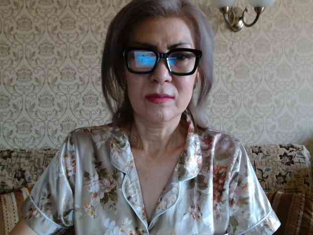 ElegantLady00 webcam