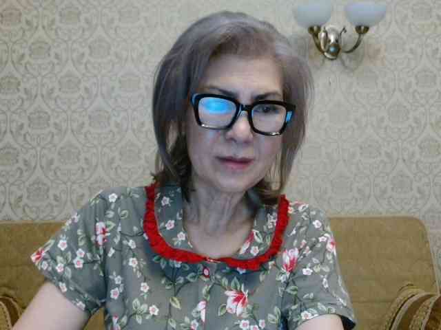 ElegantLady00 webcam