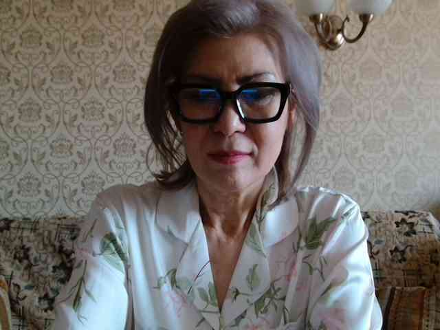 ElegantLady00 webcam