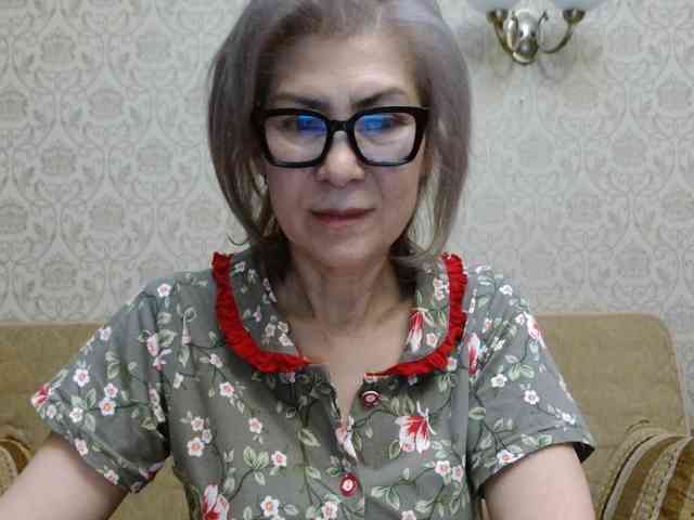 ElegantLady00 webcam