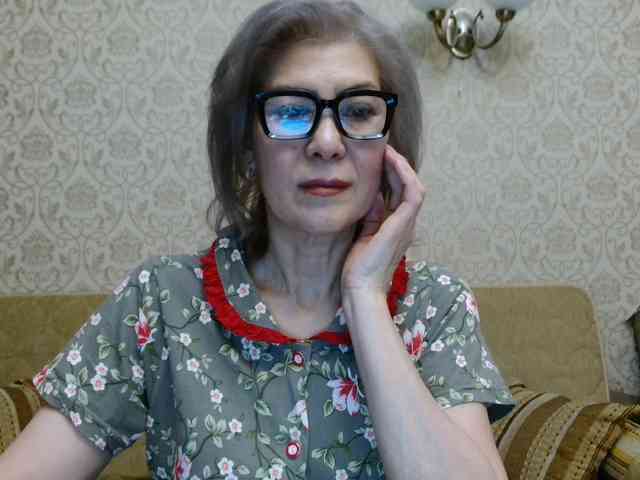 ElegantLady00 webcam