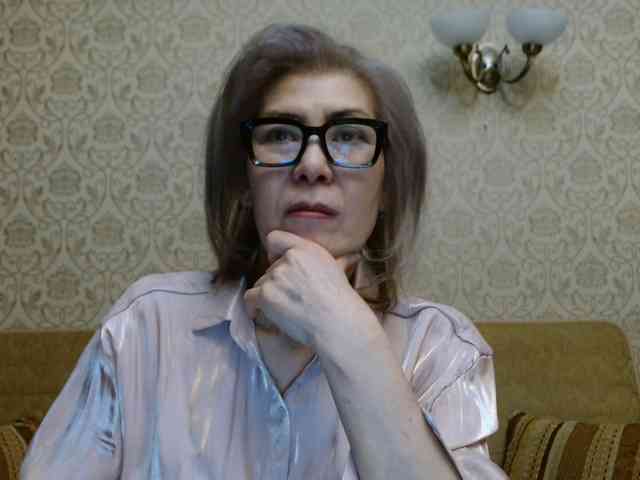 ElegantLady00 webcam