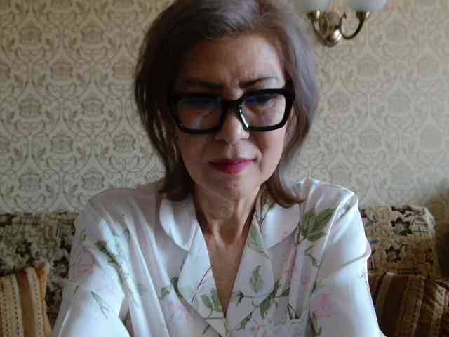 ElegantLady00 webcam