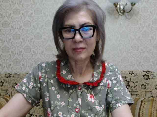 ElegantLady00 webcam
