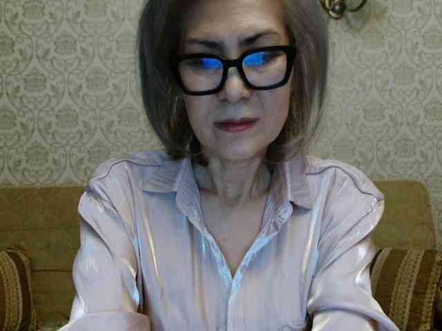 ElegantLady00 webcam