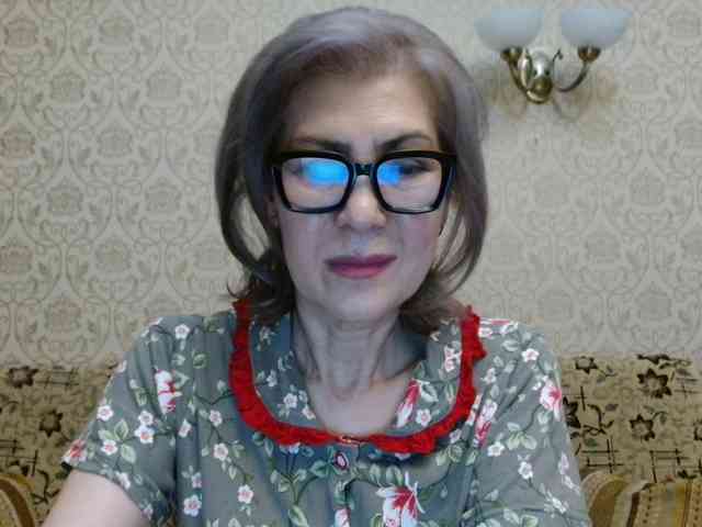 ElegantLady00 webcam