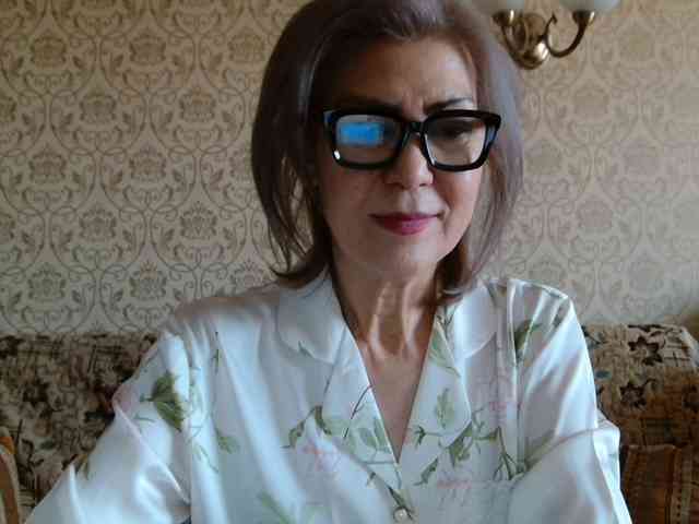 ElegantLady00 webcam