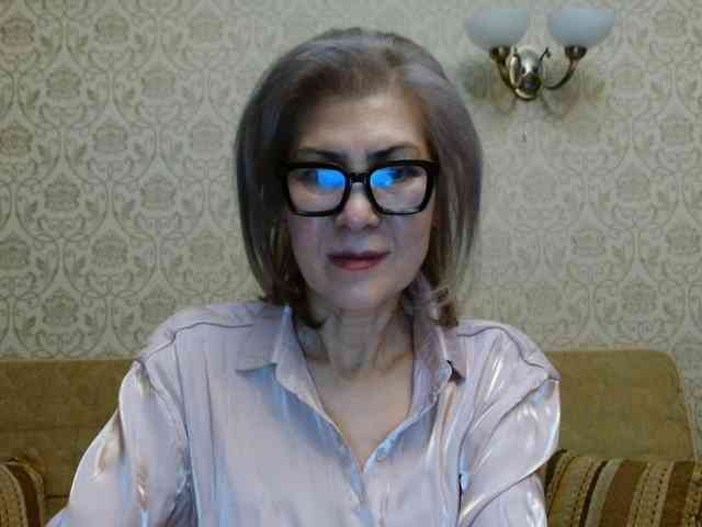 ElegantLady00 webcam