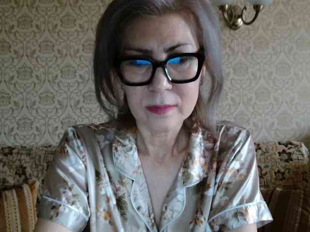 ElegantLady00 webcam