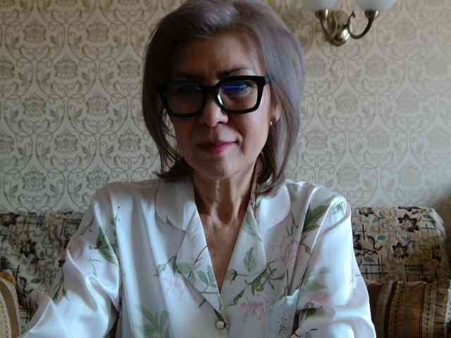 ElegantLady00 webcam