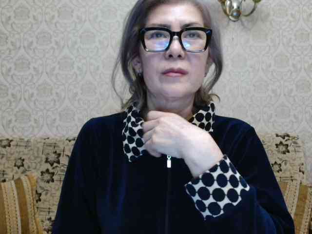 ElegantLady00 webcam