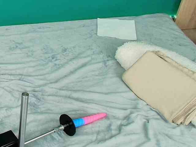 Emma-Donovani webcam