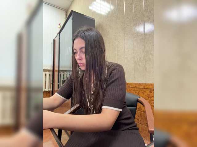 Entra en el chat con el modelo LustySass LustySass