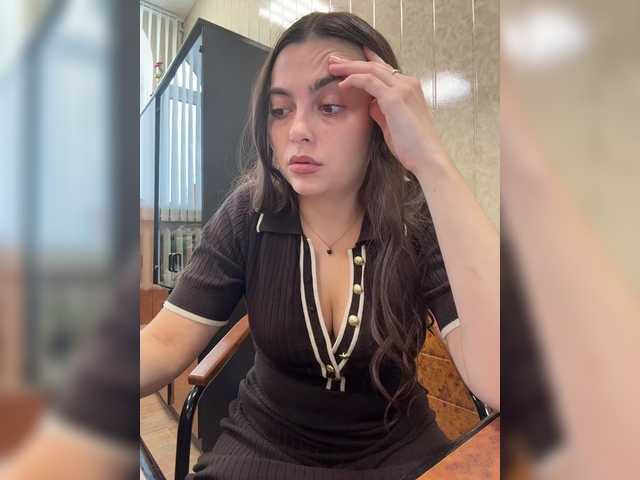 go to chat with LustySass