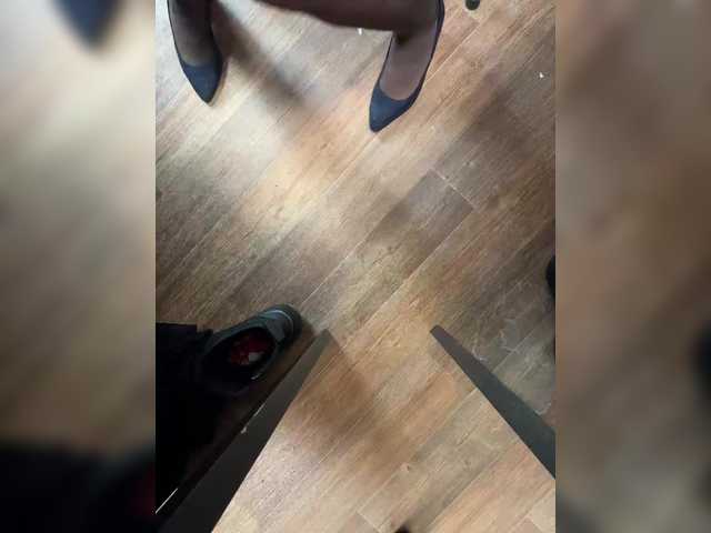 Vai a chattare su LustySass LustySass