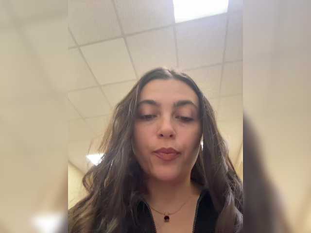 Entra en el chat con el modelo LustySass LustySass