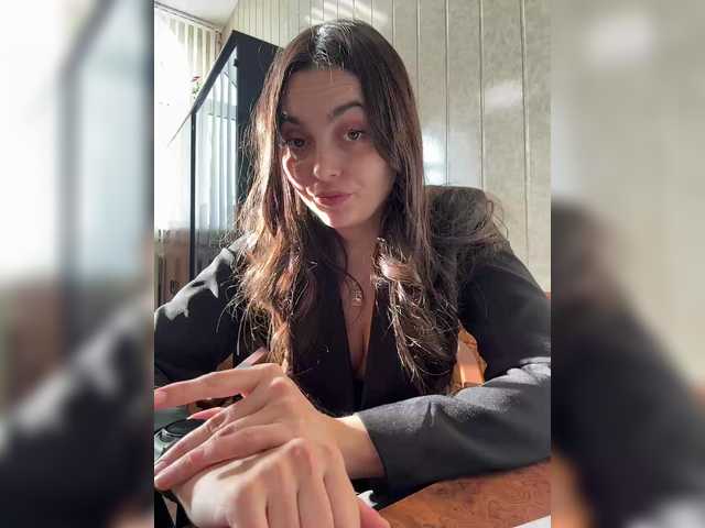 Vai a chattare su LustySass LustySass