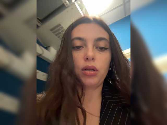 Entrez le videochat erotique avec le
modèle LustySass LustySass