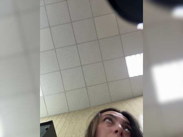 Entra en el chat con el modelo LustySass LustySass