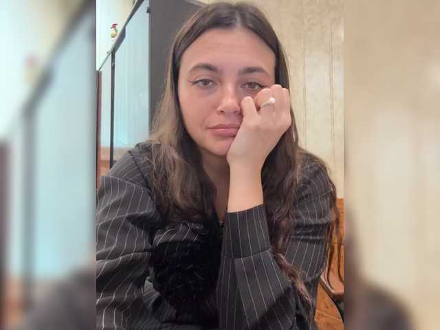 Vai a chattare su LustySass LustySass