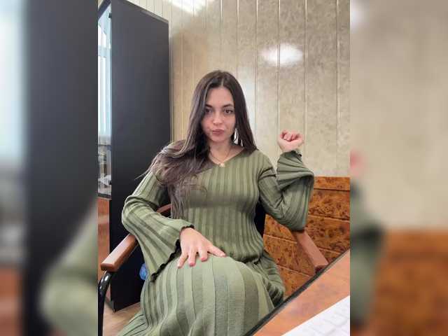 Vai a chattare su LustySass LustySass