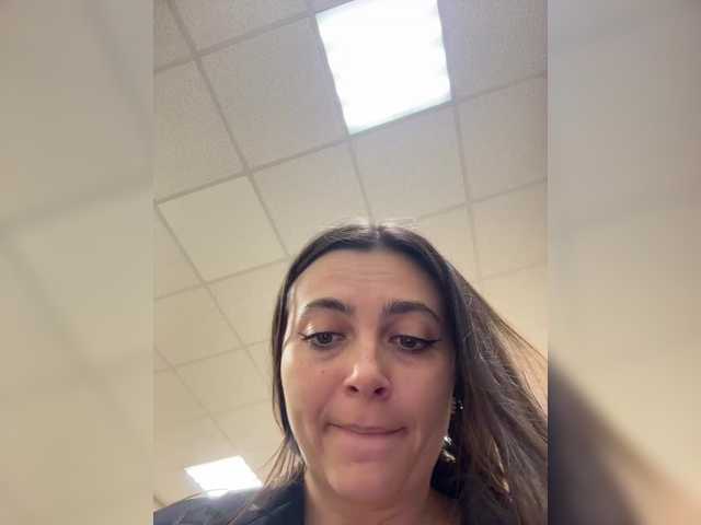 go to chat with LustySass