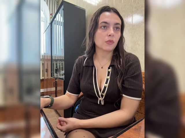 Entra en el chat con el modelo LustySass LustySass